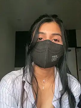 Snapshot of keyswee chatting on 11.10.25 keyswee online show from 11.10.25