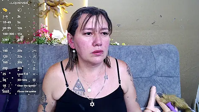 Snapshot of nanygp chatting on 07.22.26 nanygp online show from 07.22.26