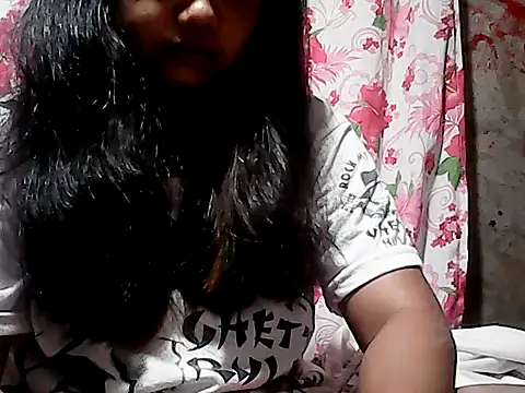 Snapshot of Flowerbebe chatting on 03.03.26 Flowerbebe online show from 03.03.26