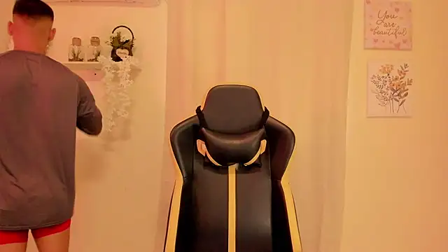 sexy andres01 online show from 03.18.26