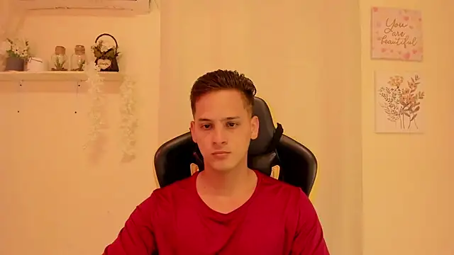 Snapshot of sexy_andres01 chatting on 05.01.26 sexy andres01 online show from 05.01.26