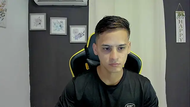 sexy andres01 online show from 07.23.26