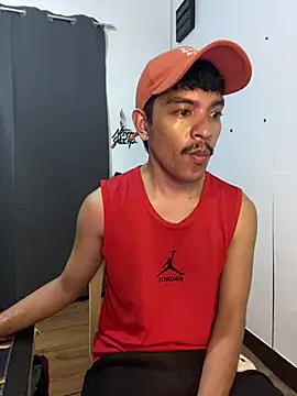 Snapshot of asian_darlingcummersxXx chatting on 06.23.26 asian darlingcummersxXx online show from 06.23.26