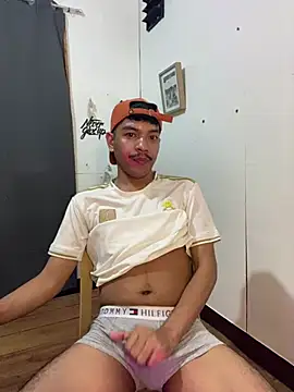 Snapshot of asian_darlingcummersxXx chatting on 07.09.26 asian darlingcummersxXx online show from 07.09.26