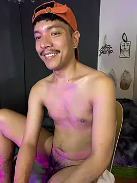 Snapshot of asian_darlingcummersxXx chatting on 07.13.26 asian darlingcummersxXx online show from 07.13.26