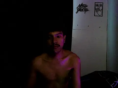 Snapshot of asian_darlingcummersxXx chatting on 07.23.26 asian darlingcummersxXx online show from 07.23.26