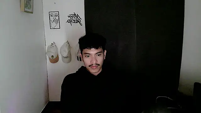 Snapshot of asian_darlingcummersxXx chatting on 07.28.26 asian darlingcummersxXx online show from 07.28.26