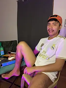 Snapshot of asian_darlingcummersxXx chatting on 07.29.26 asian darlingcummersxXx online show from 07.29.26