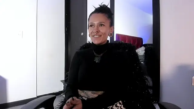 Amelie Blake online show from 04.02.26