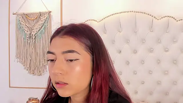 Sara funy online show from 04.10.26