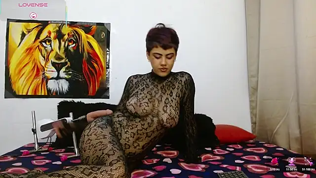 Snapshot of Divinejewel69 chatting on 03.11.26 Divinejewel69 online show from 03.11.26