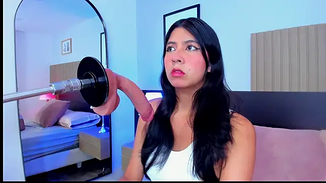 lanna doll  online show from 02.26.26