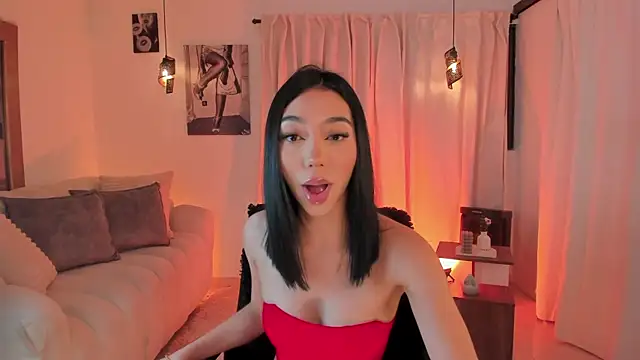 IsabellaLux  online show from 07.18.26