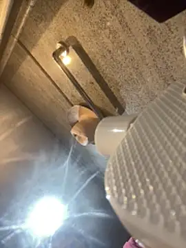 Snapshot of OverdesH chatting on 02.25.26 OverdesH online show from 02.25.26