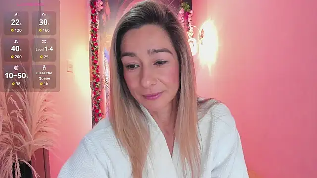 Snapshot of Madam_Dalila chatting on 06.02.26 Madam Dalila online show from 06.02.26