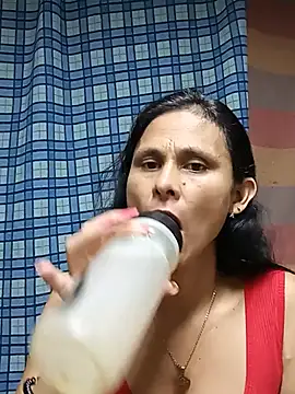 yuliitza4 online show from 06.19.26