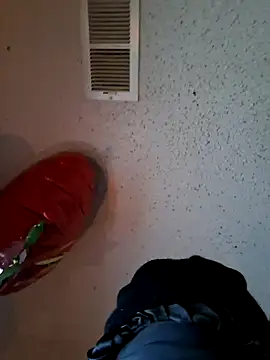 Snapshot of jaylaandVello chatting on 02.25.26 jaylaandVello online show from 02.25.26