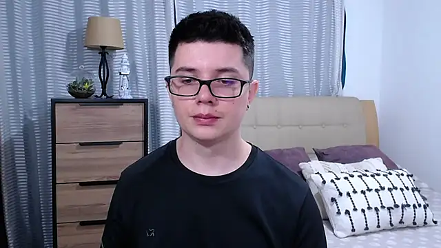 BlackFoXXX69 online show from 06.12.26