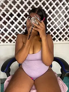 Coraline em online show from 03.31.26