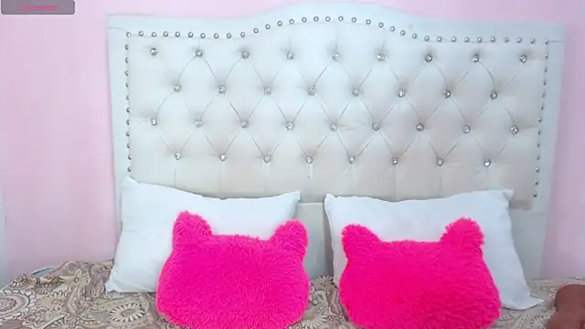 rubi millerr online show from 04.16.26