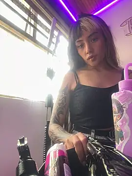 Sara 92 online show from 04.30.26