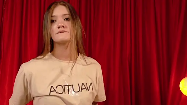 Mia Benett  online show from 04.04.26