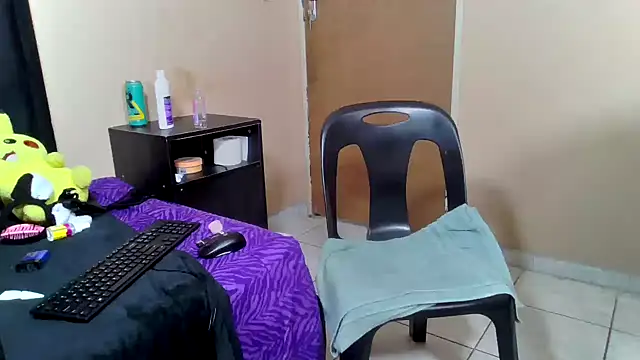 trixiey8 online show from 04.01.26