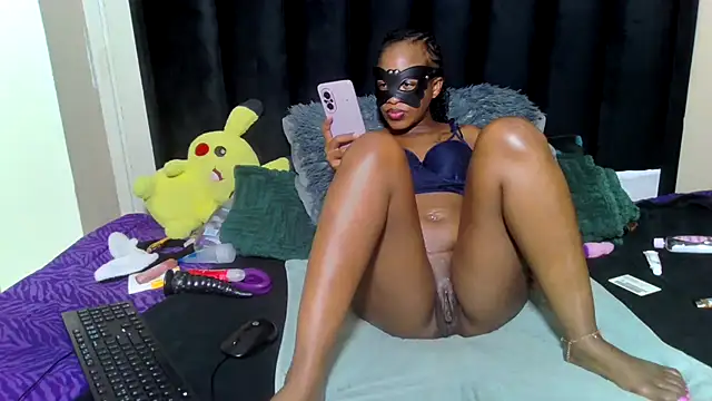 trixiey8 online show from 04.16.26