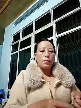 Snapshot of JenyLy68 chatting on 03.05.26 JenyLy68 online show from 03.05.26