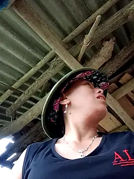 Snapshot of JenyLy68 chatting on 03.29.26 JenyLy68 online show from 03.29.26