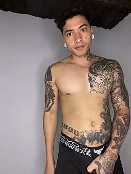 Snapshot of cesaar_2 chatting on 02.25.26 cesaar 2 online show from 02.25.26