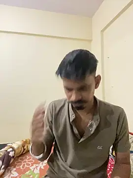 LOVELUST02 online show from 04.01.26