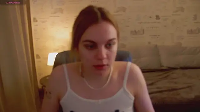 Glow Margo online show from 05.13.26