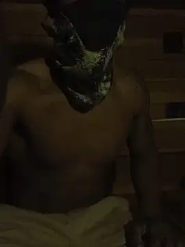 EricSwainn901 online show from 04.12.26