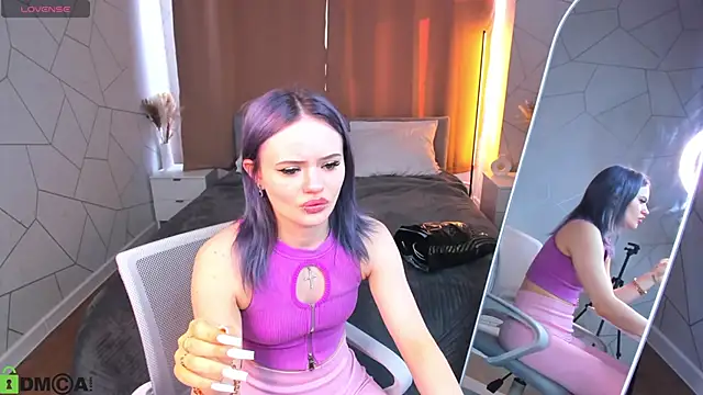 Tessa Ashe online show from 05.03.26