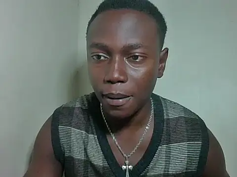 Snapshot of darkerberryguy chatting on 03.09.26 darkerberryguy online show from 03.09.26