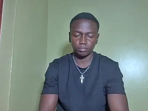 Snapshot of darkerberryguy chatting on 03.20.26 darkerberryguy online show from 03.20.26