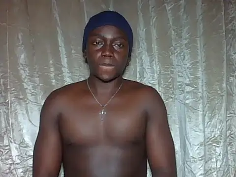 Snapshot of darkerberryguy chatting on 04.16.26 darkerberryguy online show from 04.16.26