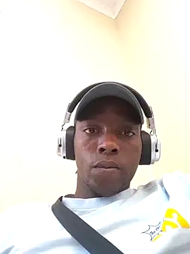 Snapshot of Marufu97 chatting on 02.27.26 Marufu97 online show from 02.27.26