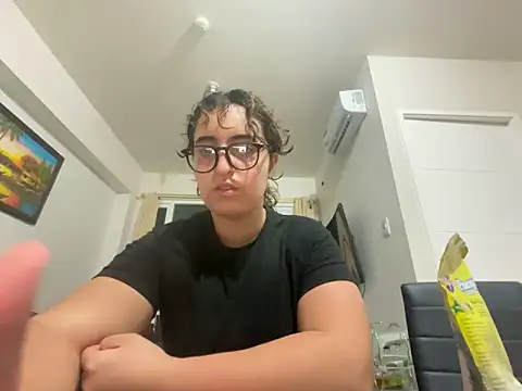 yassiestar online show from 03.21.26