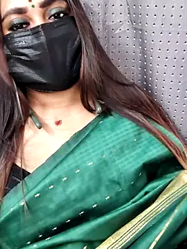 Snapshot of Cutie_Nila chatting on 03.14.26 Cutie Nila online show from 03.14.26