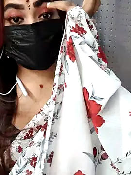 Cutie Nila online show from 07.21.26