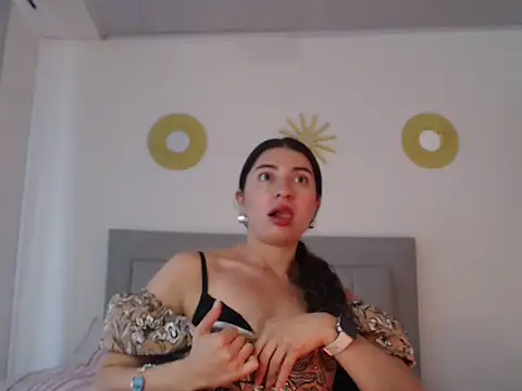 Julietaamado online show from 04.20.26