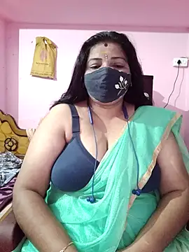 Snapshot of tamil_lathikaaa chatting on 04.25.26 tamil lathikaaa online show from 04.25.26