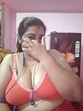 Snapshot of tamil_lathikaaa chatting on 05.01.26 tamil lathikaaa online show from 05.01.26