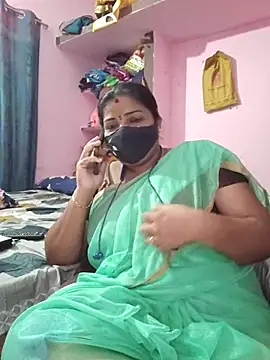 Snapshot of tamil_lathikaaa chatting on 05.22.26 tamil lathikaaa online show from 05.22.26
