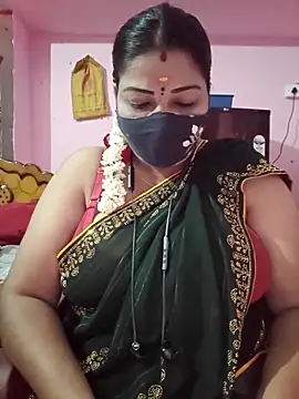 Snapshot of tamil_lathikaaa chatting on 05.26.26 tamil lathikaaa online show from 05.26.26