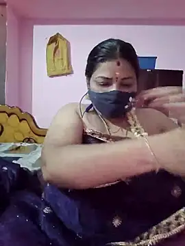 Snapshot of tamil_lathikaaa chatting on 05.28.26 tamil lathikaaa online show from 05.28.26