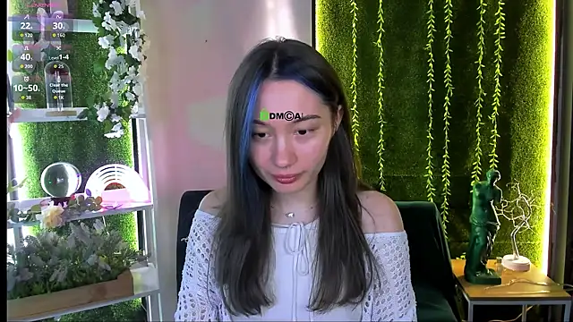 cassandra nik online show from 07.28.26