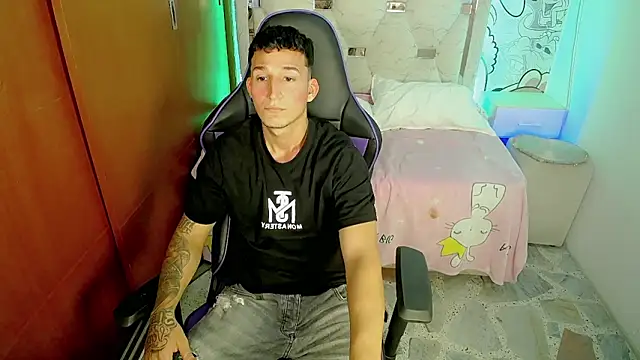 Dmitryy  online show from 02.25.26